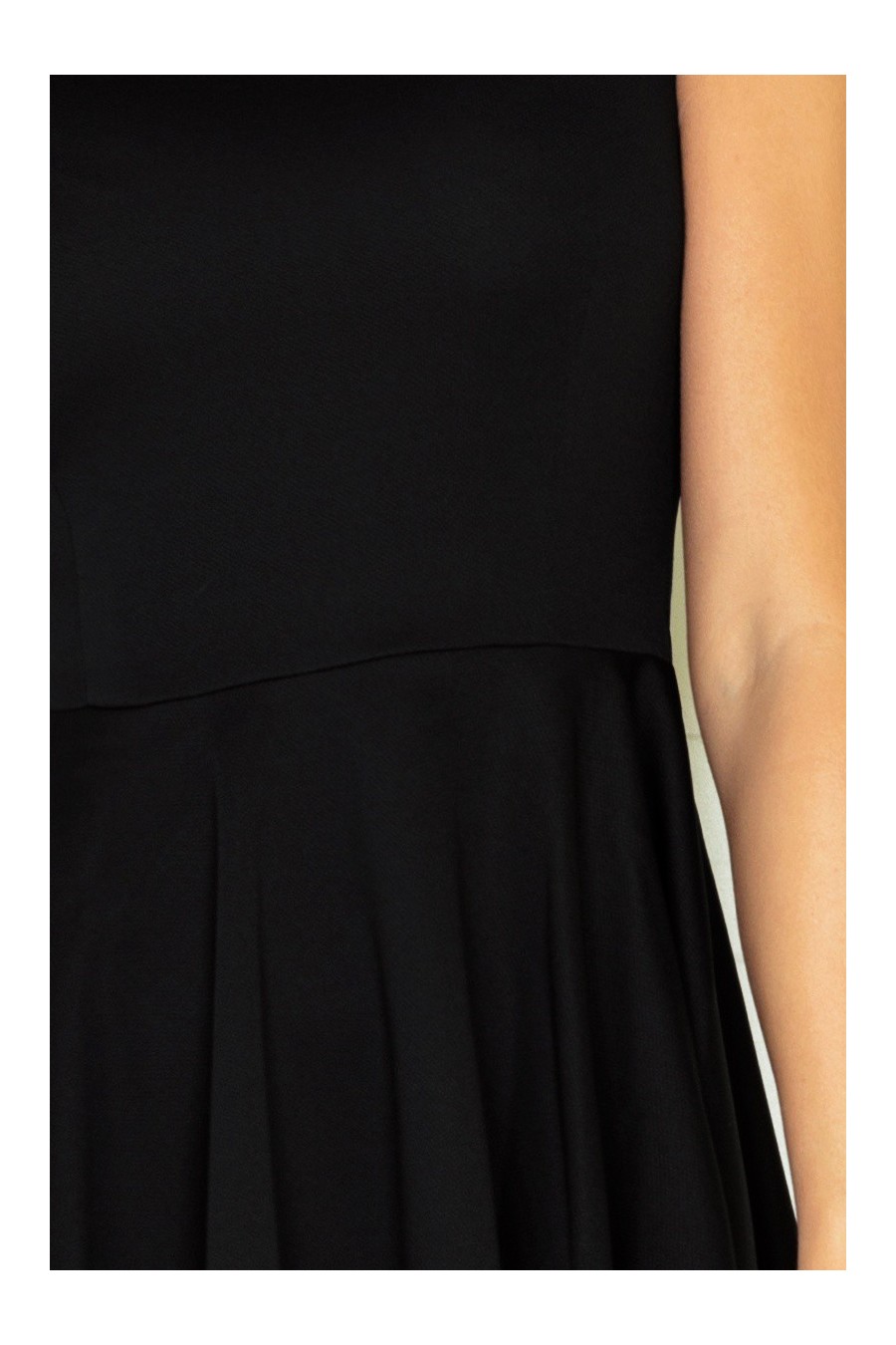 Lacosta - Exclusive asymetrické šaty - cerna 33-4