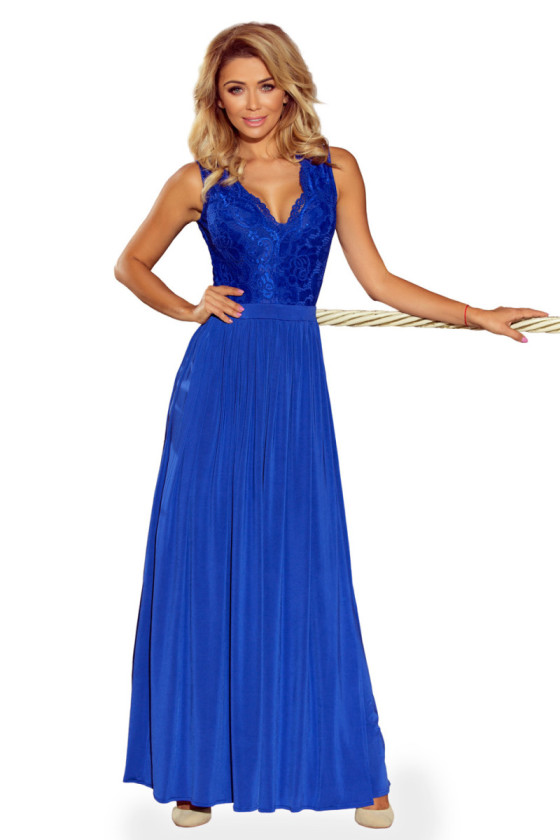 Kráľovsky modré dlhé šaty s čipkou a výrezom na chrbte