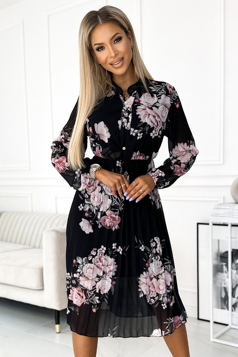 Čierne midi šaty s plisovanou sukňou a kvetinovým vzorom