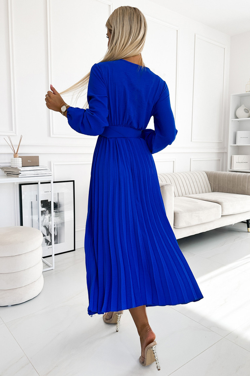 Kráľovsky modré plisované midi šaty s dlhým rukávom a opaskom