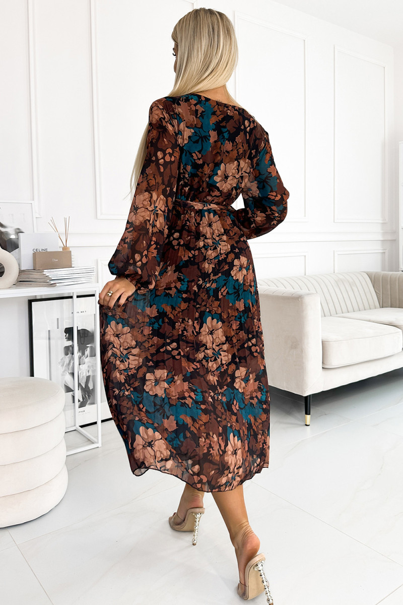 Hnedé midi šaty s kvetinovým vzorom