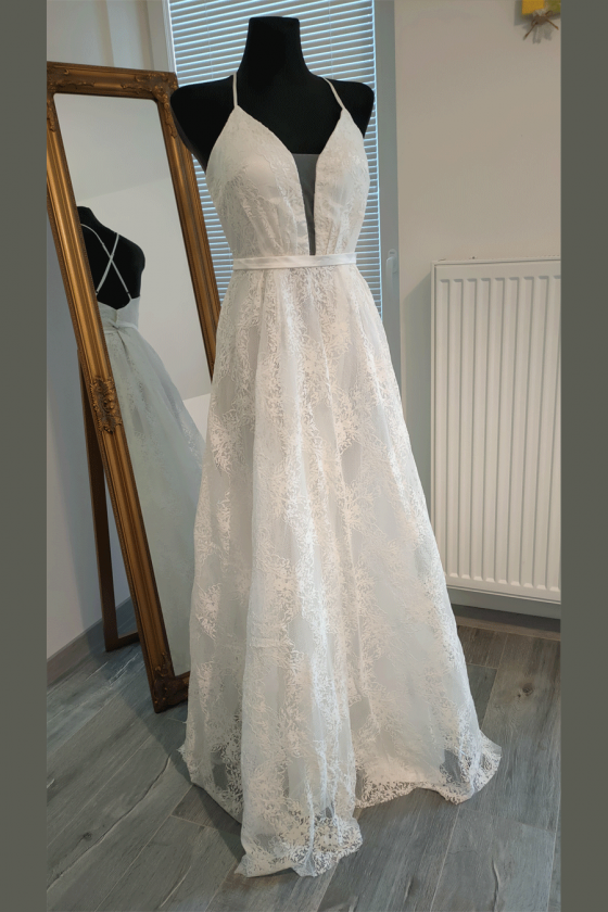 Čipkované svadobné šaty 30108