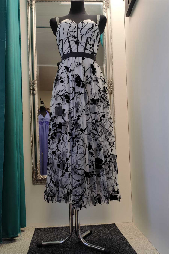 Pôvabné dámske šaty 30155