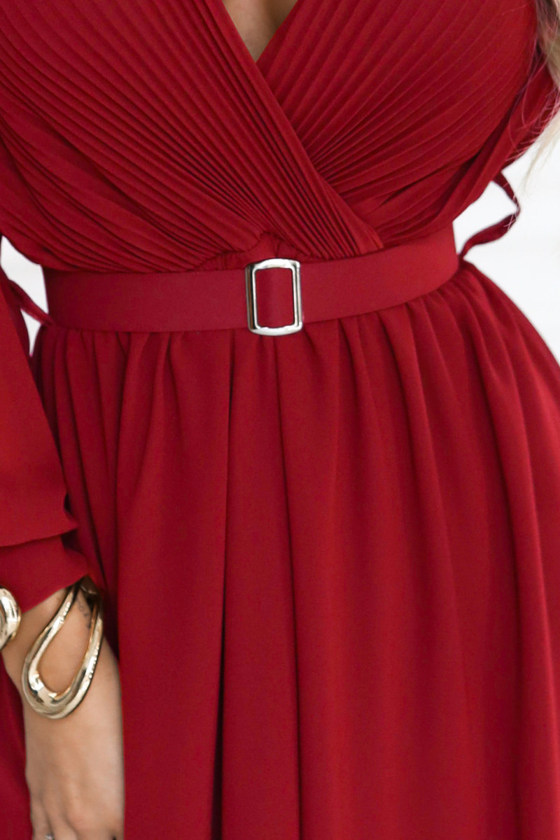 Bordové šifónové šaty s opaskom