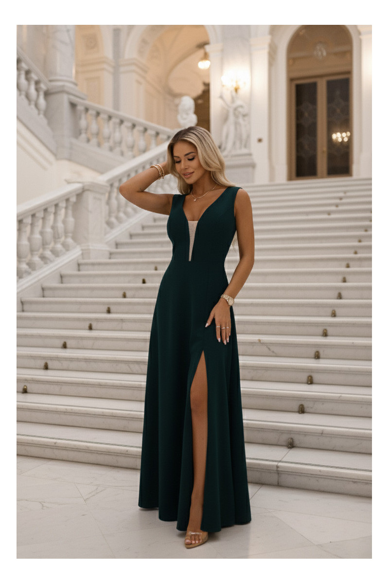 Dlhé smaragdové šaty s rozparkom
