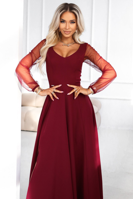 Vínové dlhé spoločenské šaty s tylovými rukávmi