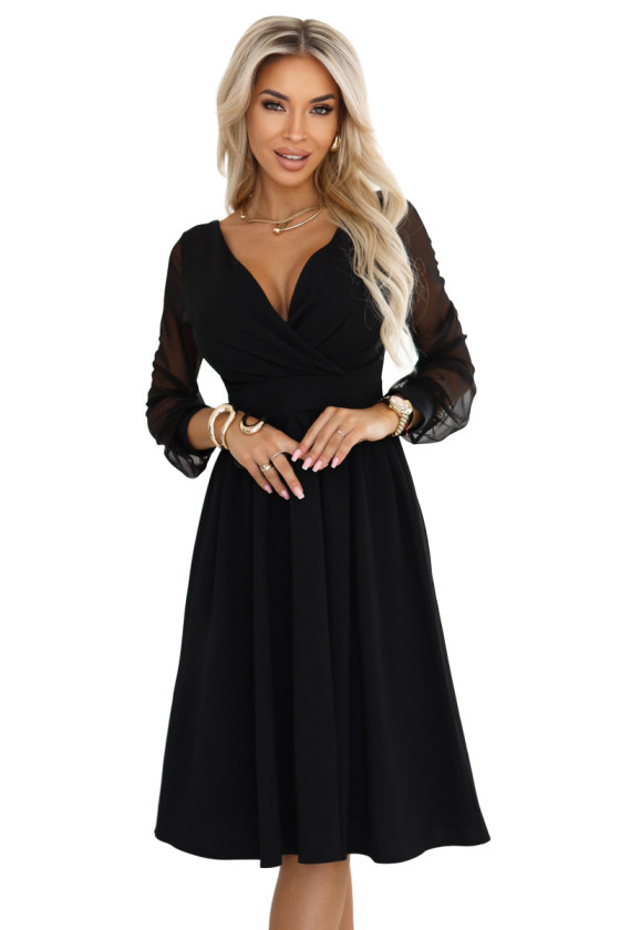 Čierne midi šaty s tylovými rukávmi