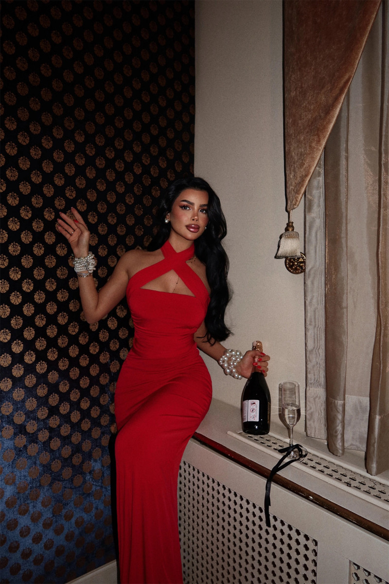 Červené spoločenské šaty Scarlet