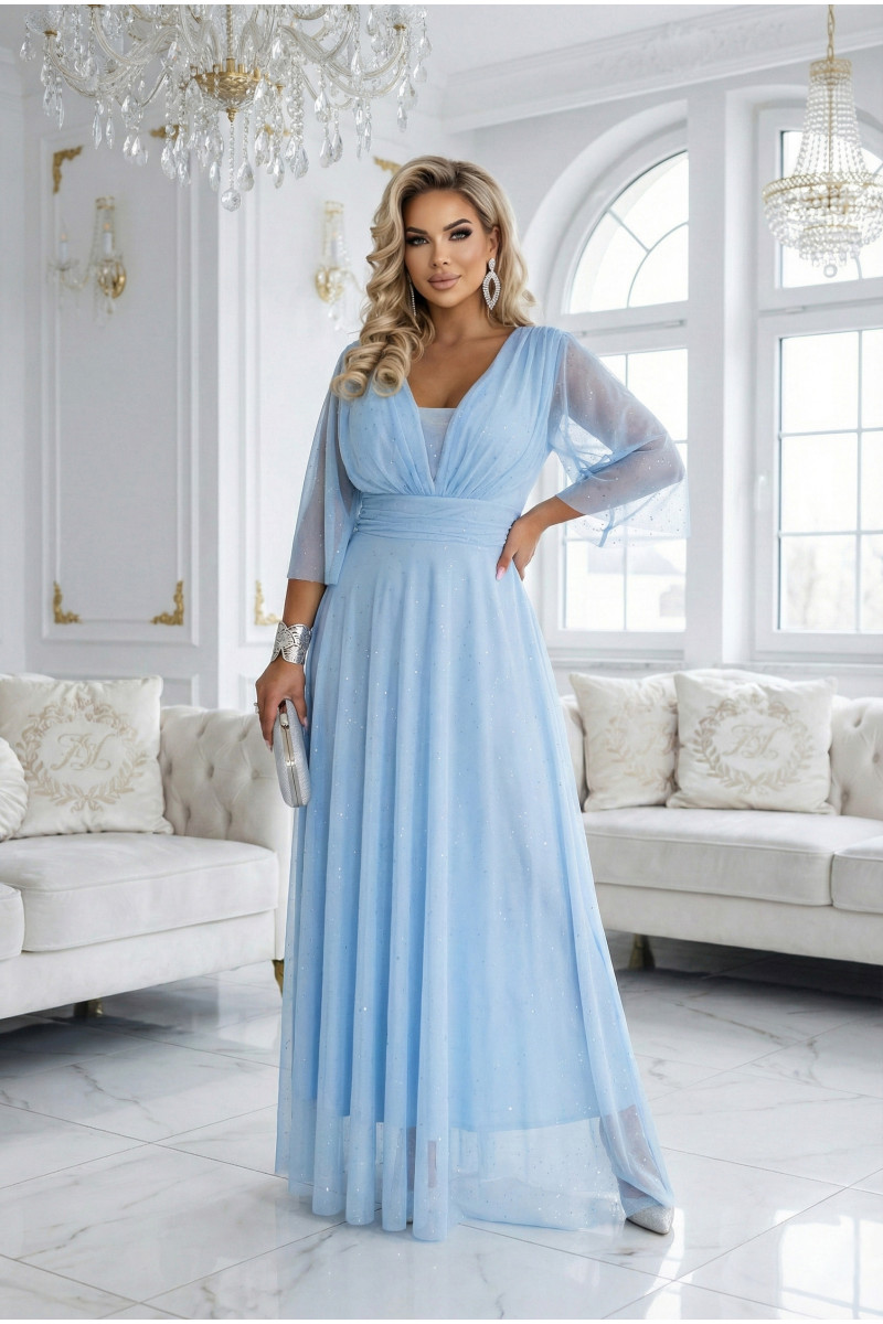Dlhé svetlomodré tylové šaty s trblietkami